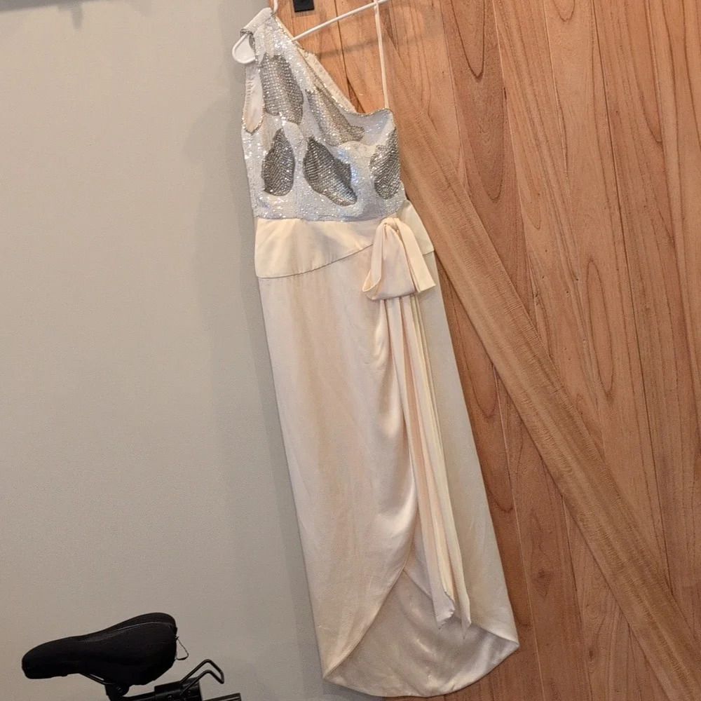 Akira Dress / satin and sequins gown size S